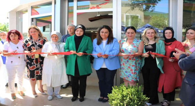 Körfezde üreten kadınlar için Kiraz Kafe hizmete açıldı