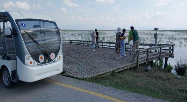 Kuş Cenneti 17 bin 726 ziyaretçiyi ağırladı