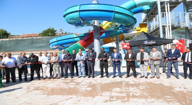 Kütahya Ilıcada hasulhas, aqua park ve su kuyuları hizmetine sunuldu