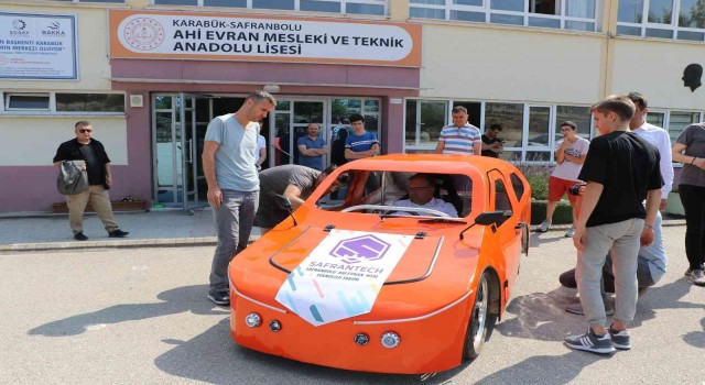 Liseli öğrenciler ürettikleri Safrantech isimli elektrikli araçla TEKNOFESTte yarışacak