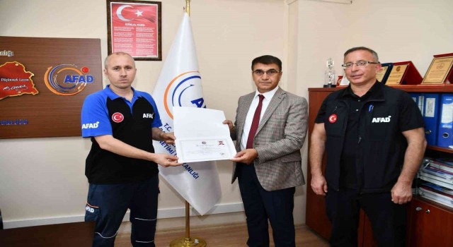 Mağara ve kanyonda mahsur kalan vatandaşları kurtaran AFAD personeline başarı belgesi