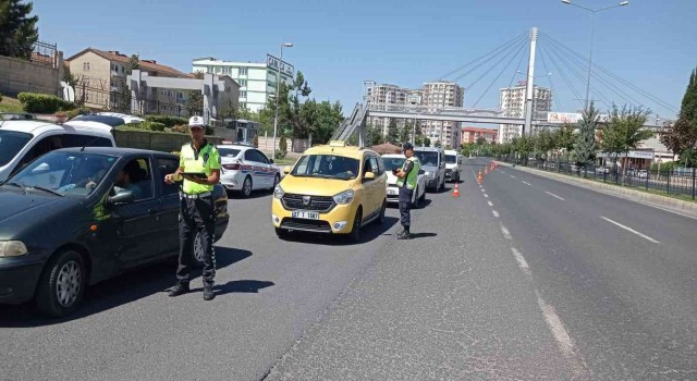 Malatyada tatil dönüşü dron destekli trafik denetimi