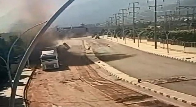 Manisa OSBde korkutan doğalgaz patlaması
