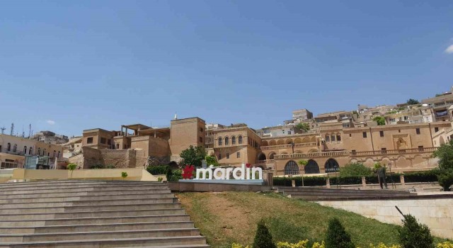 Mardinin inanç turizmi, deniz turizmine yenik düştü