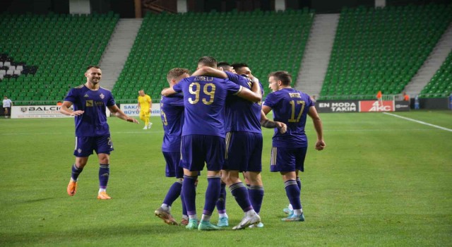 Maribor, Shakhtyor Soligorsku 2 golle geçti