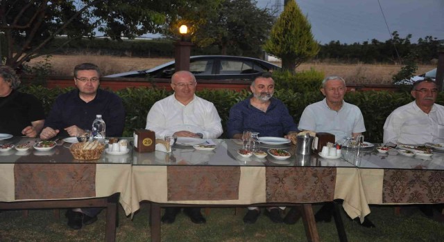 Menteşe Belediye Başkanı Gümüş, basın ile bir araya geldi