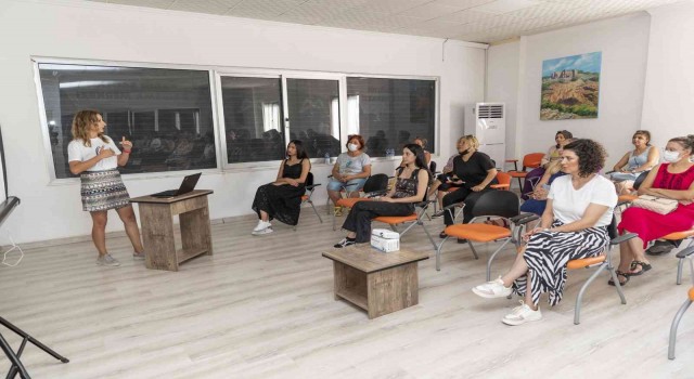 Mersinde aşırı sıcaklarda alınması gereken önlemler anlatıldı
