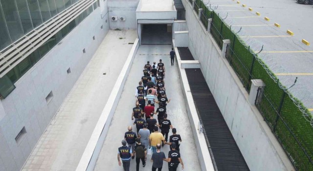 Mersinde DEAŞ şüphelisi 14 kişi adliyeye sevk edildi