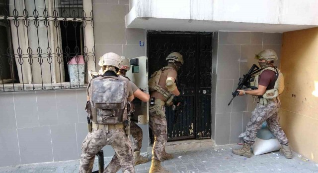 Mersinde teröre Temizleme operasyonu: 31 gözaltı kararı... HDP İl Başkanı hakkında da gözaltı kararı verildi