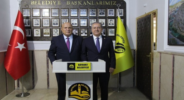 MHP Genel Başkan Yardımcısı Durmaz Başkan Pekmezciyi ziyaret etti