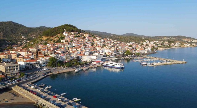 Midillinin Plomari Limanı dostluk rüzgarıyla açıldı