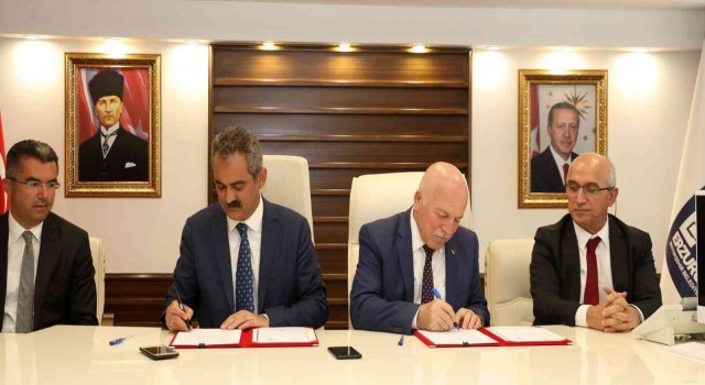 Milli Eğitim Bakanlığı ve EBBden gençlere yönelik istihdam protokolü