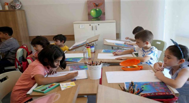 Minik öğrenciler SGMde kendilerini keşfediyorlar
