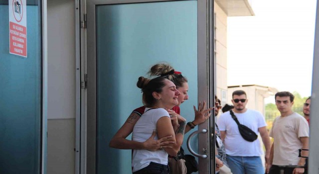 Motosiklet kazasında hayatını kaybeden genç öğretmenin cenazesi gözyaşları içinde alındı