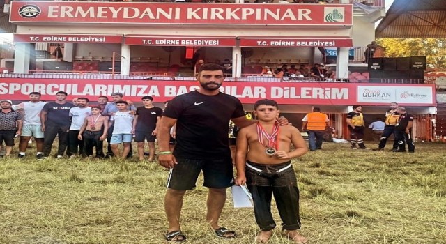 Muğlalı sporcular Kırkpınardan madalya ile döndü