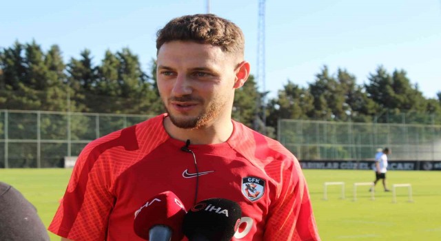 Mustafa Eskihellaç: “Gaziantep FKya geldiğim için çok mutluyum”