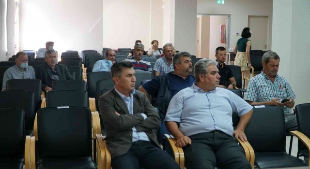Mustafakemalpaşada dronlar çayır tırtılları için yükselecek