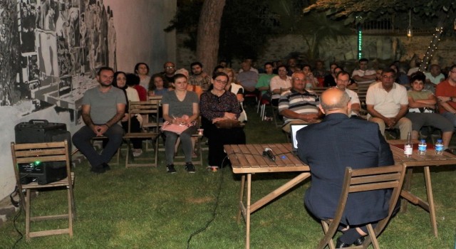 Müze sohbetlerinde Hz. Mevlana ve Mesnevi konuşuldu