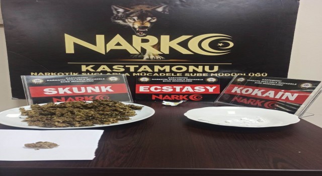 Narkotik ekiplerinden uyuşturucu operasyonu