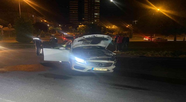 Nevşehirde kaza yapan sürücü aracını bırakıp kaçtı