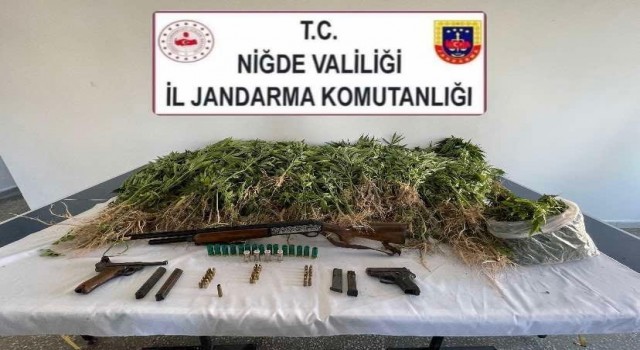 Niğdede 1 kilo uyuşturucu ele geçirildi