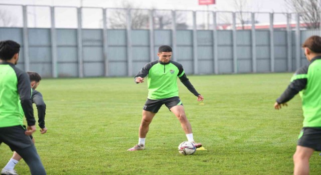 Ömer Furkan Banaz: “Tuğbey Akgünle alakalı ısrarımız devam ediyor”