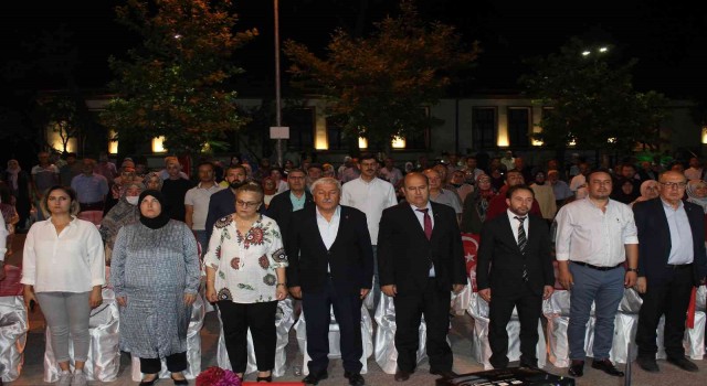 Osmaneli 15 Temmuzda tek yürek oldu