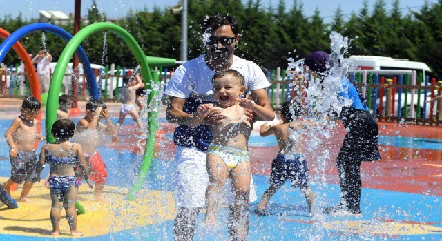 Osmangazi Su Oyunları Parkı bayramda çocuklara ücretsiz
