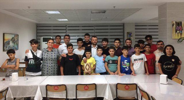 Osmaniye İl Müftüsü ile eşinden Yatılı Kur’an kursuna ziyaret