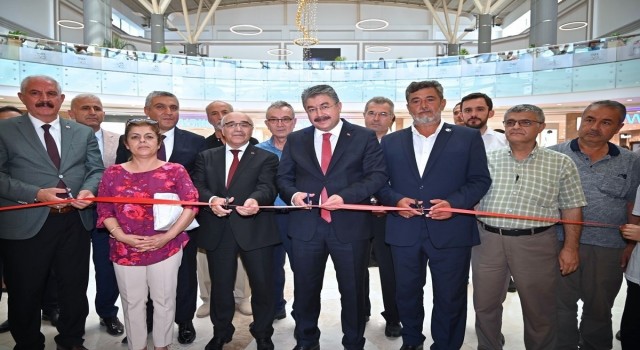 Osmaniyede “15 Temmuz” fotoğraf sergisi