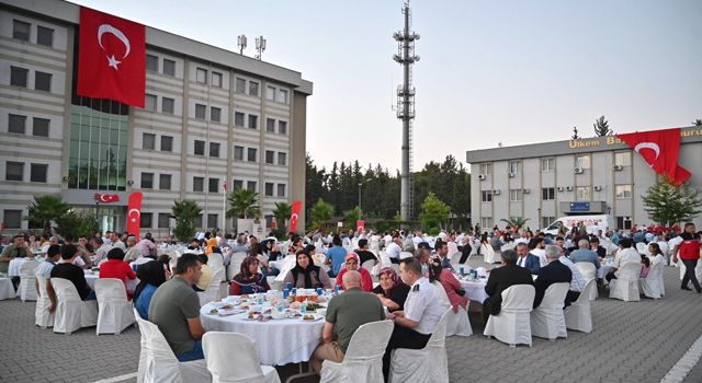 Osmaniye'de Şehit Aileleri ve Gaziler onuruna 15 Temmuz yemeği Verildi
