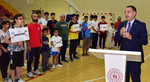 Osmaniye'de Yaz Spor okullarının açılışı törenle yapıldı
