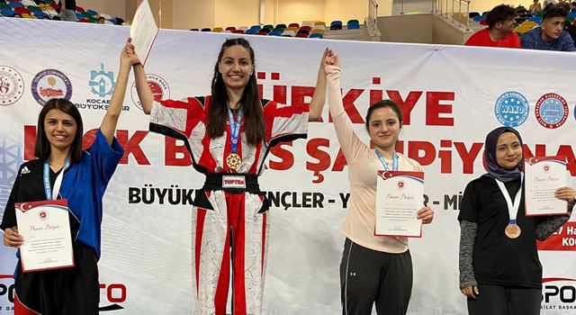 Osmaniyeli sporcularımız Kocaeli’den madalyalarla döndü