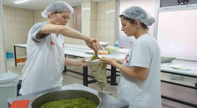 Osmanlı mirası tatlılar bayram sofralarını süsleyecek