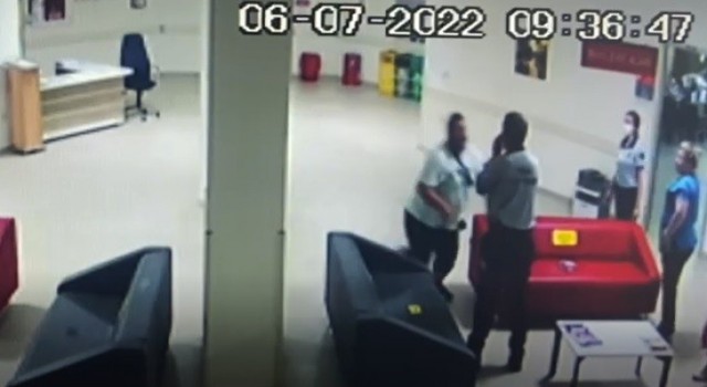 (Özel) Hastanede güvenlikçiyi böyle dövdü, tutuklandı...