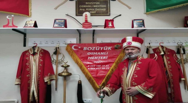 (ÖZEL) Osmanlının kurulduğu topraklarda 650 yıllık kültür olan Mehteran Takımı yaşatılıyor
