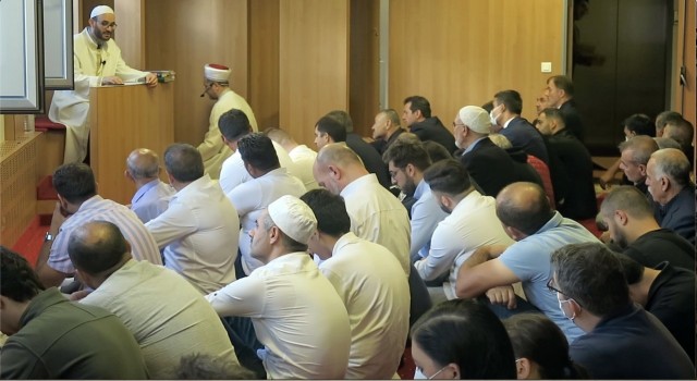 Pariste Kurban Bayramı namazı