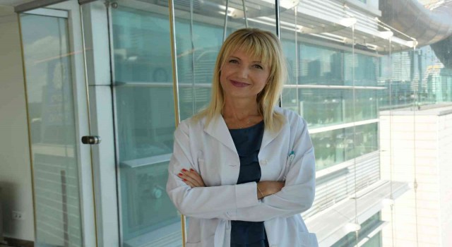 “Saç teli kadar ince bir düzeltmeyle gözlükten kurtulabilirsiniz”