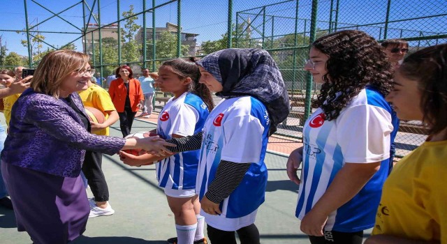 Şahinden yaz kurslarından yararlanan çocuklara ziyaret