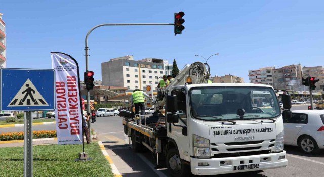 Şanlıurfa trafiği akıllı sinyalizasyon ile yönetiliyor