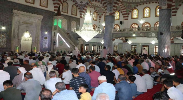Şanlıurfada 15 Temmuz şehitleri için mevlit okutuldu