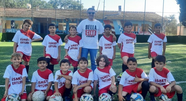 Sarıgölde 2013 doğumlu çocuklara futbol kursu