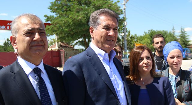 Sarıgül: “KYK'daki öğrencilerimizin borçlarının faizlerinin tamamının silinmesi lazım”