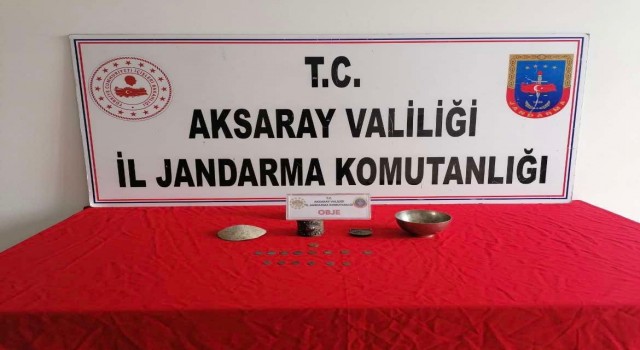 Satmak için getirdiği tarihi eserlerle jandarmaya yakalandı