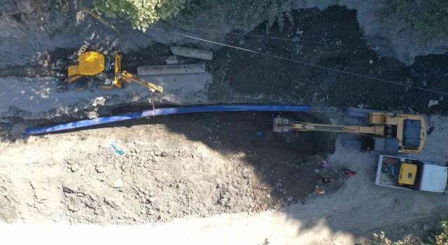Sele kapılan isale hattı yenileniyor