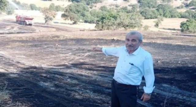 Simavda 40 dekar alanda tarla yangını