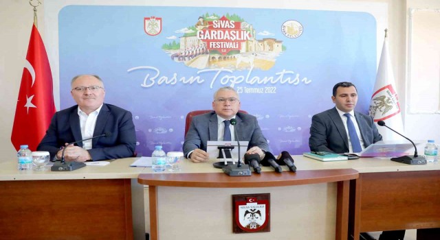 Şimşek: “Sivaslıların birlikteliğini herkese göstereceğiz”