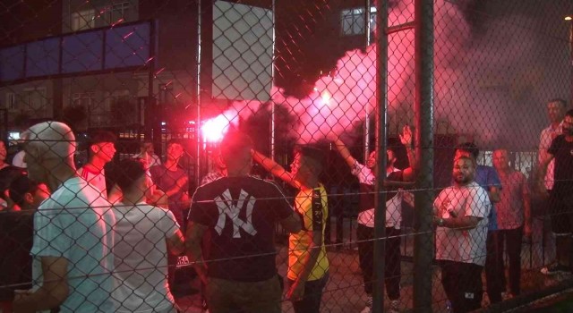 Şişli Kuştepede mahalleli ile polisler futbol turnuvası yaptı