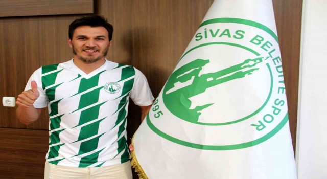 Sivas Belediyespor Emre Bayramı kadrosuna kattı