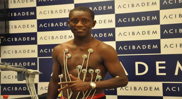 Sivassporda Max Gradel, sağlık kontrolünden geçti